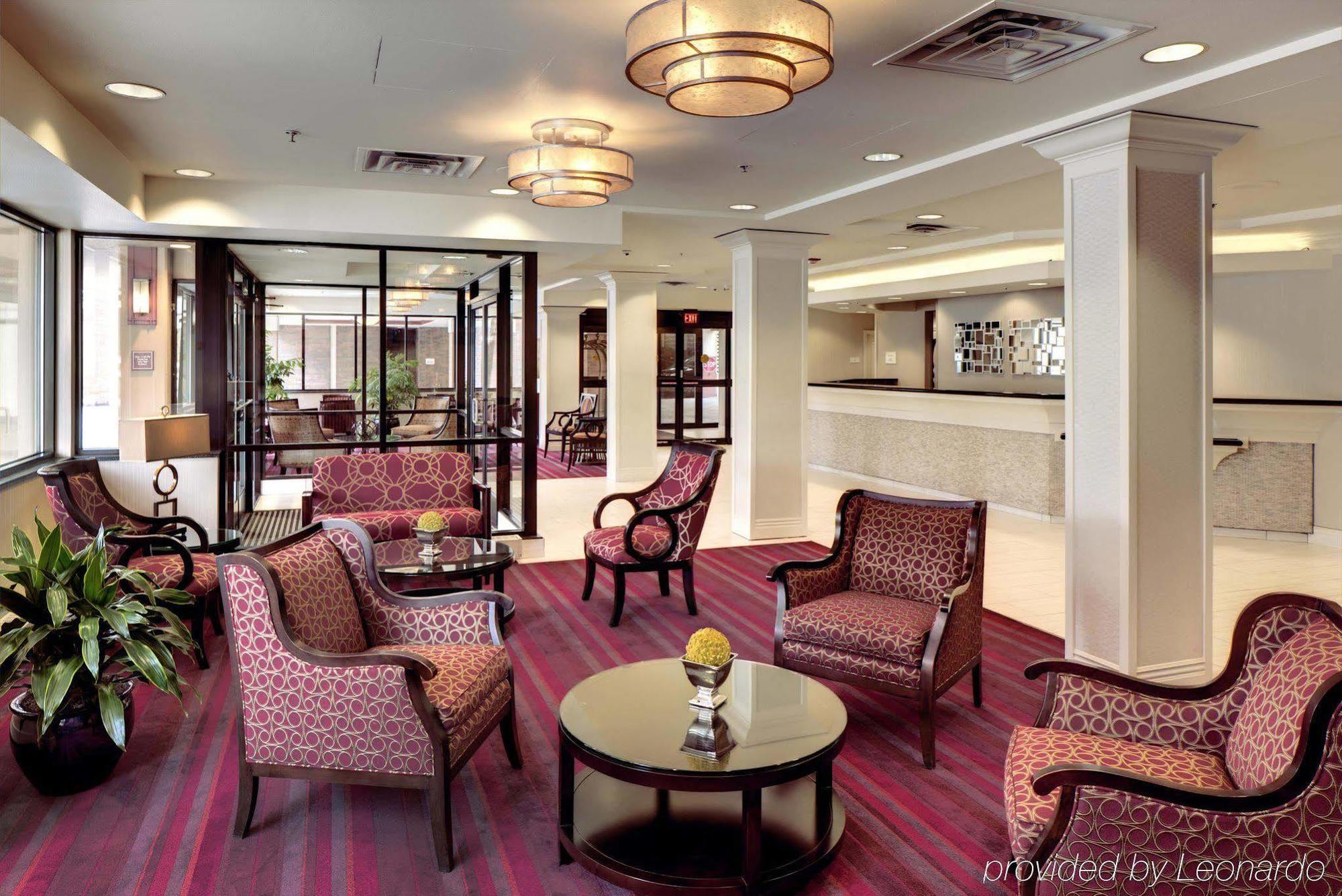 Готель Doubletree By Hilton Milwaukee Downtown Екстер'єр фото